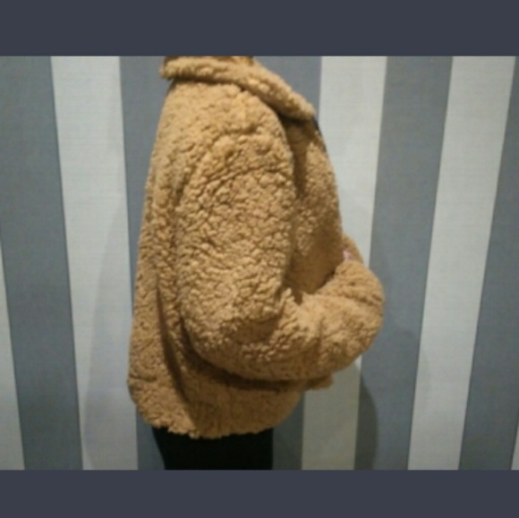 Luxe Teddy Bear Jacket - Picture 7 of 8